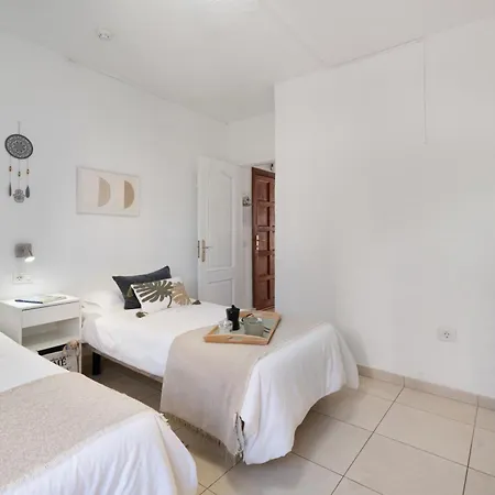 Serene Terrace And Pool Apartamento Playa de las Americas (Tenerife)