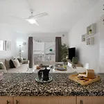 公寓 Serene Terrace And Pool 美洲海滩