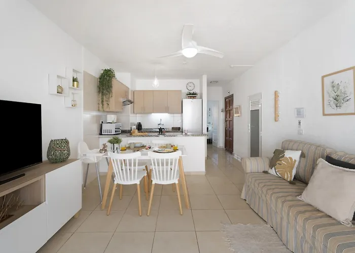 Serene Terrace And Pool